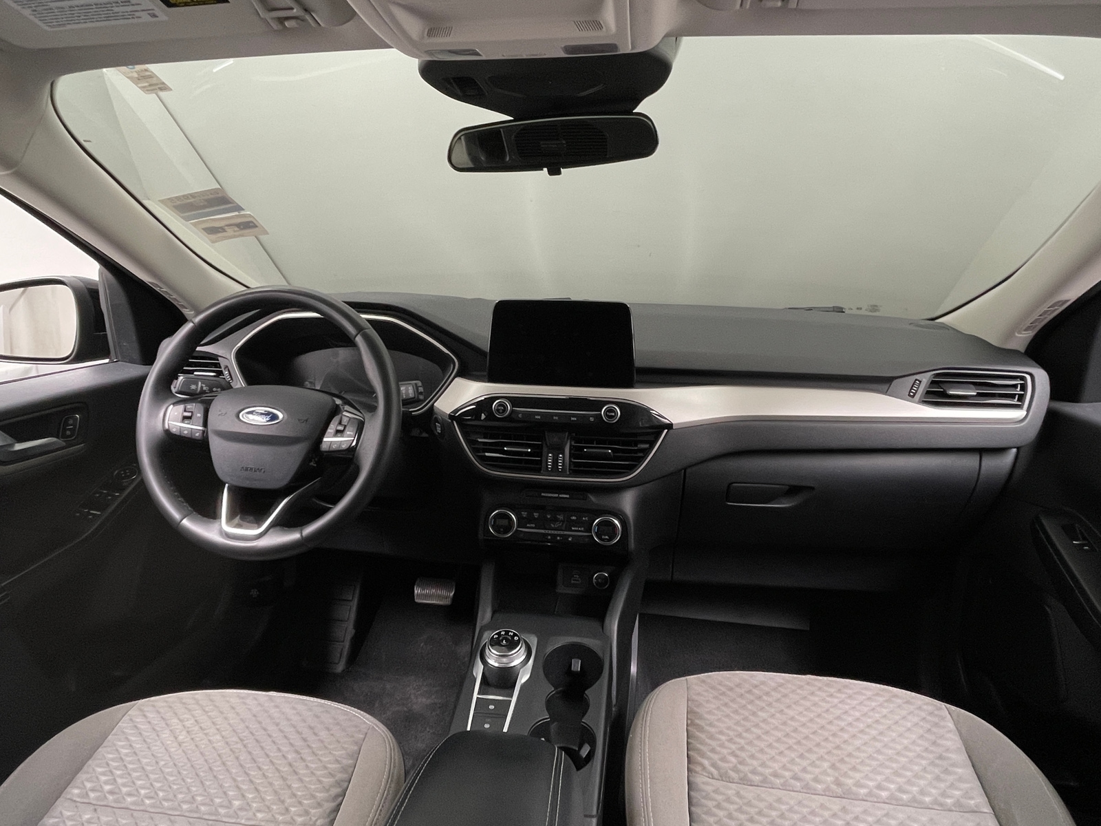 Thumbnail: 2021 Ford Escape - 3