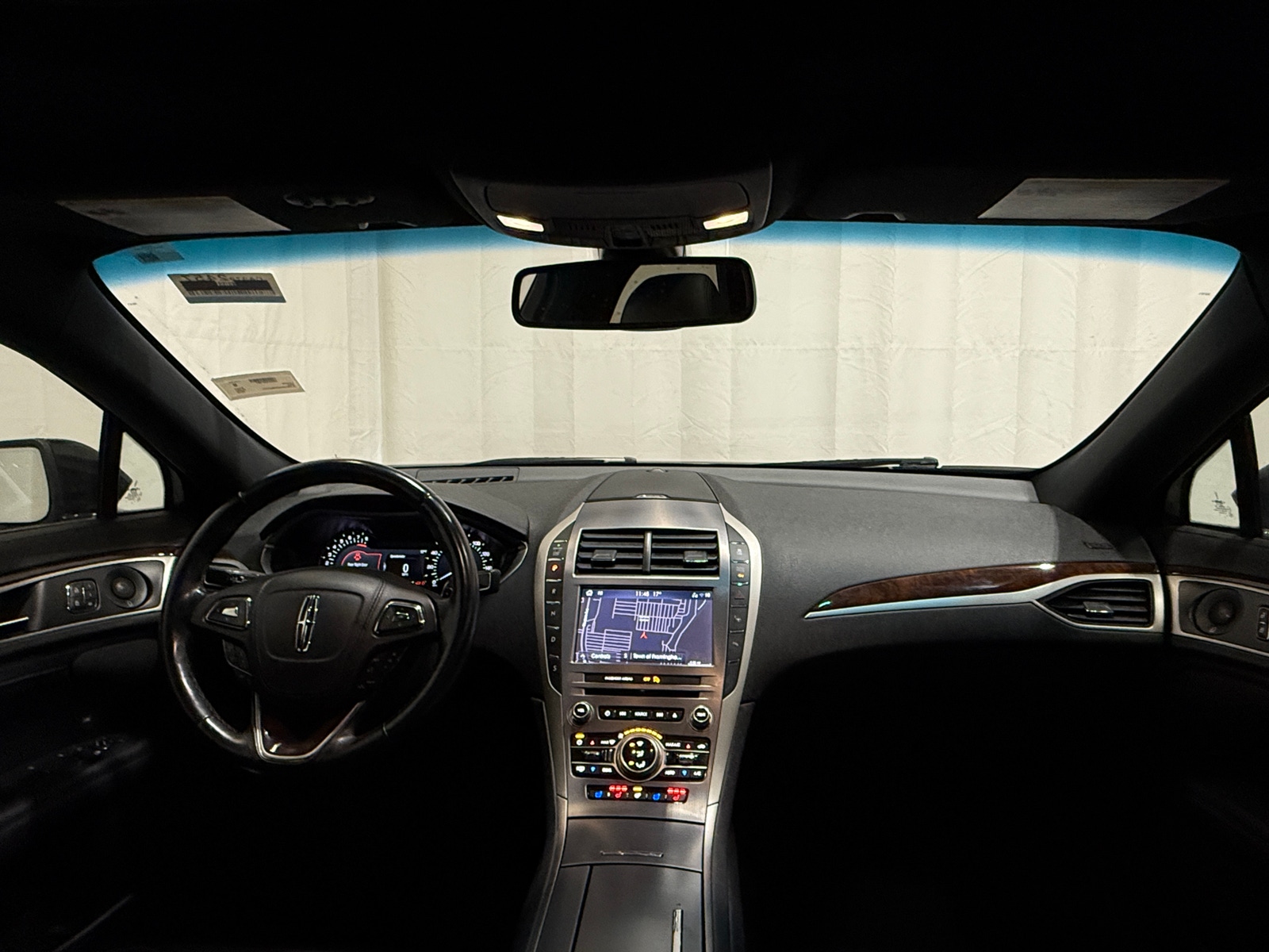 Thumbnail: 2019 Lincoln MKZ - 2