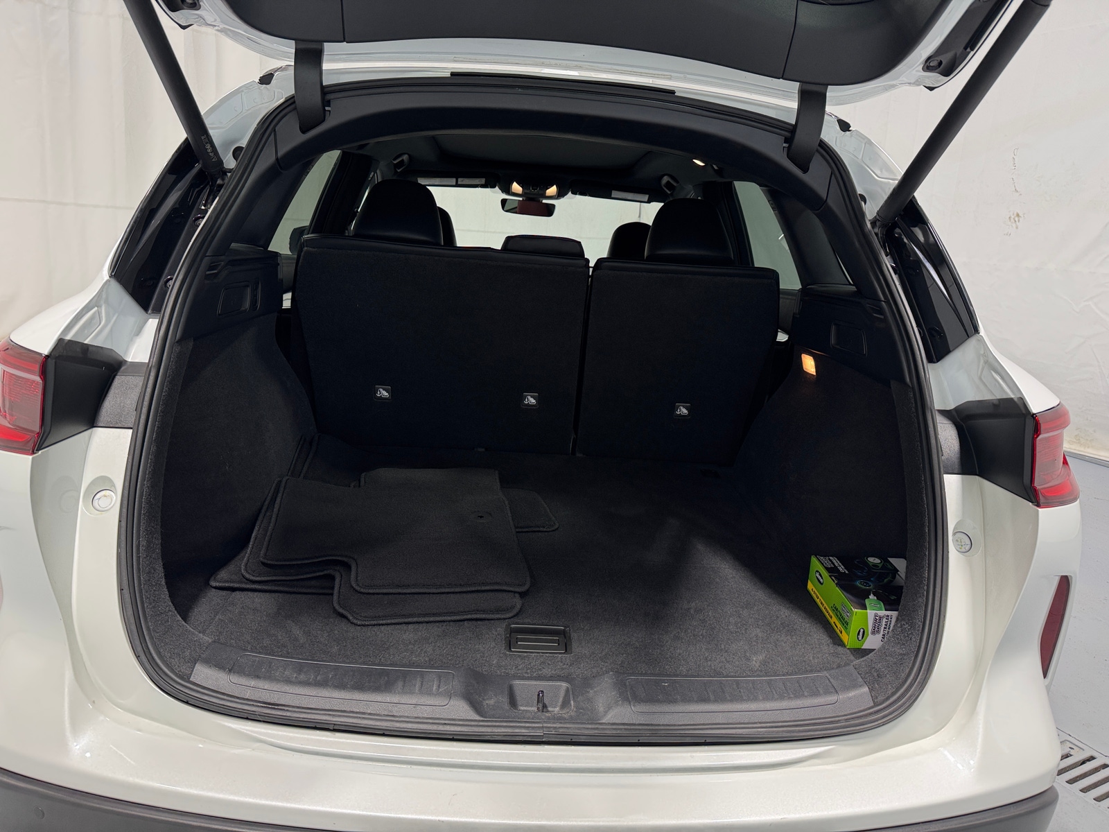 Thumbnail: 2025 INFINITI QX50 - 6