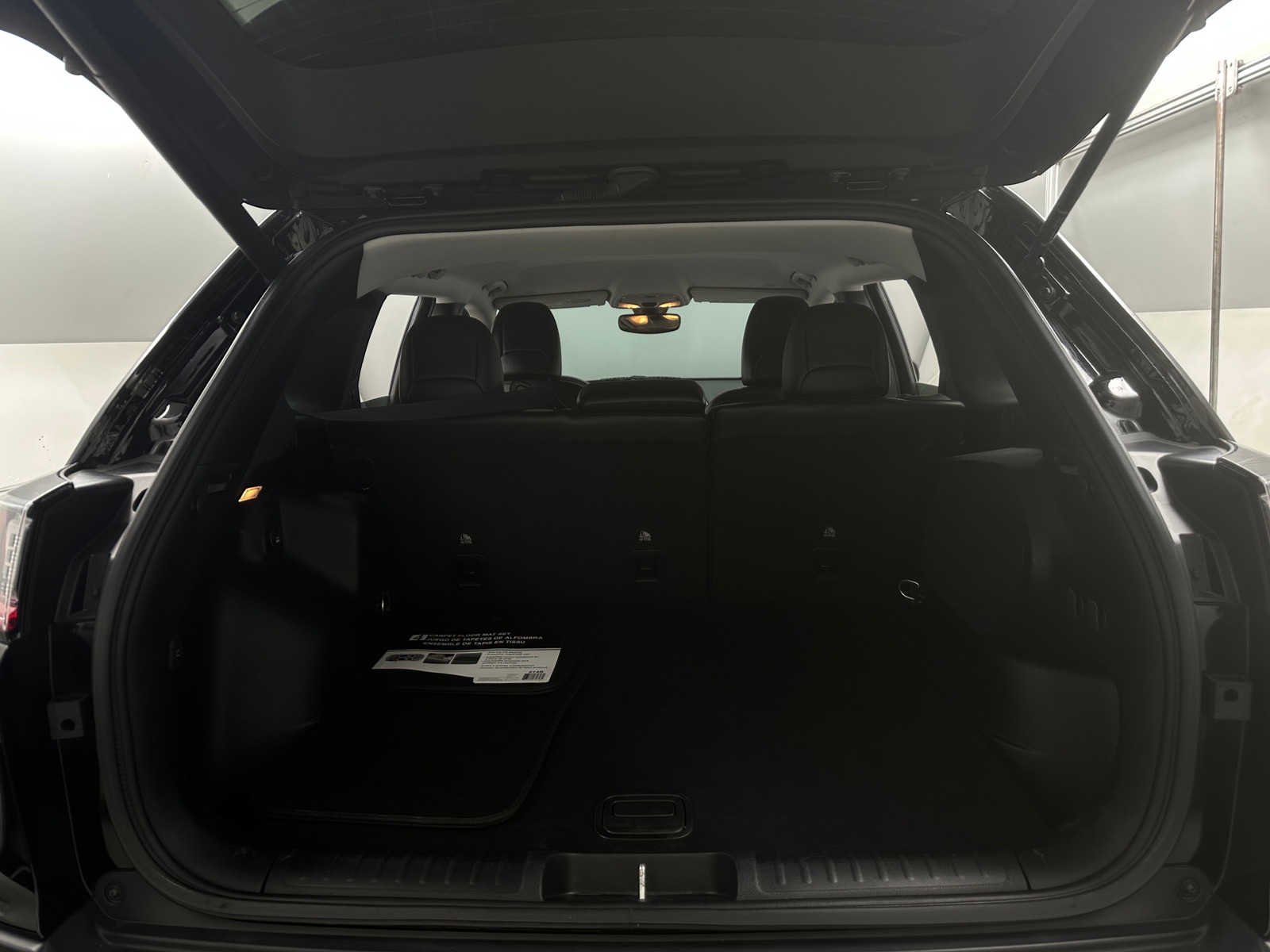 Thumbnail: 2020 Jeep Cherokee - 6