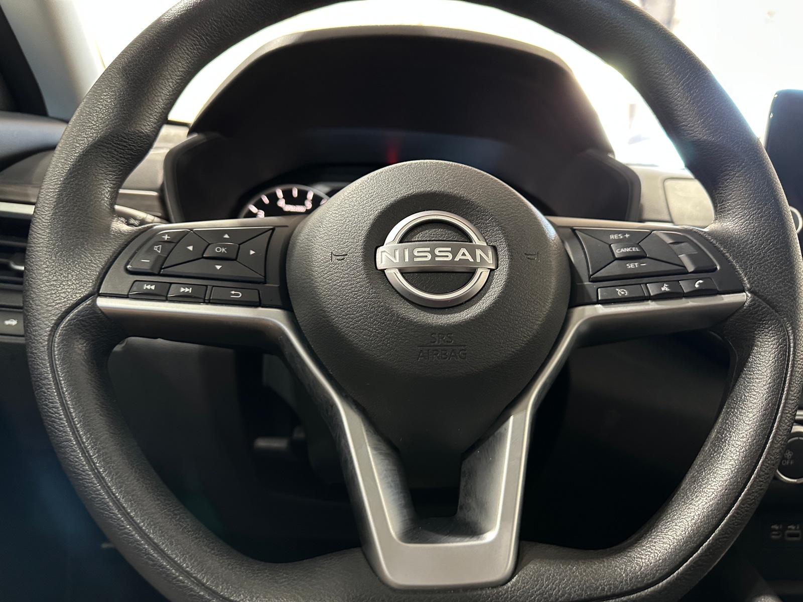 Thumbnail: 2024 Nissan Altima - 5