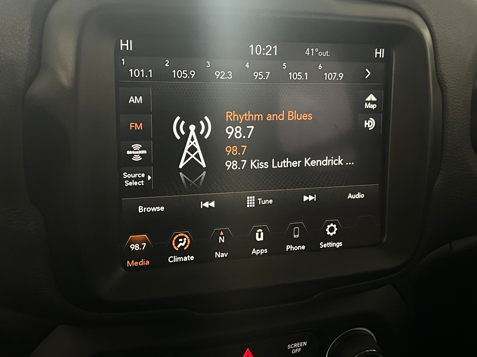 Thumbnail: 2023 Jeep Renegade - 3