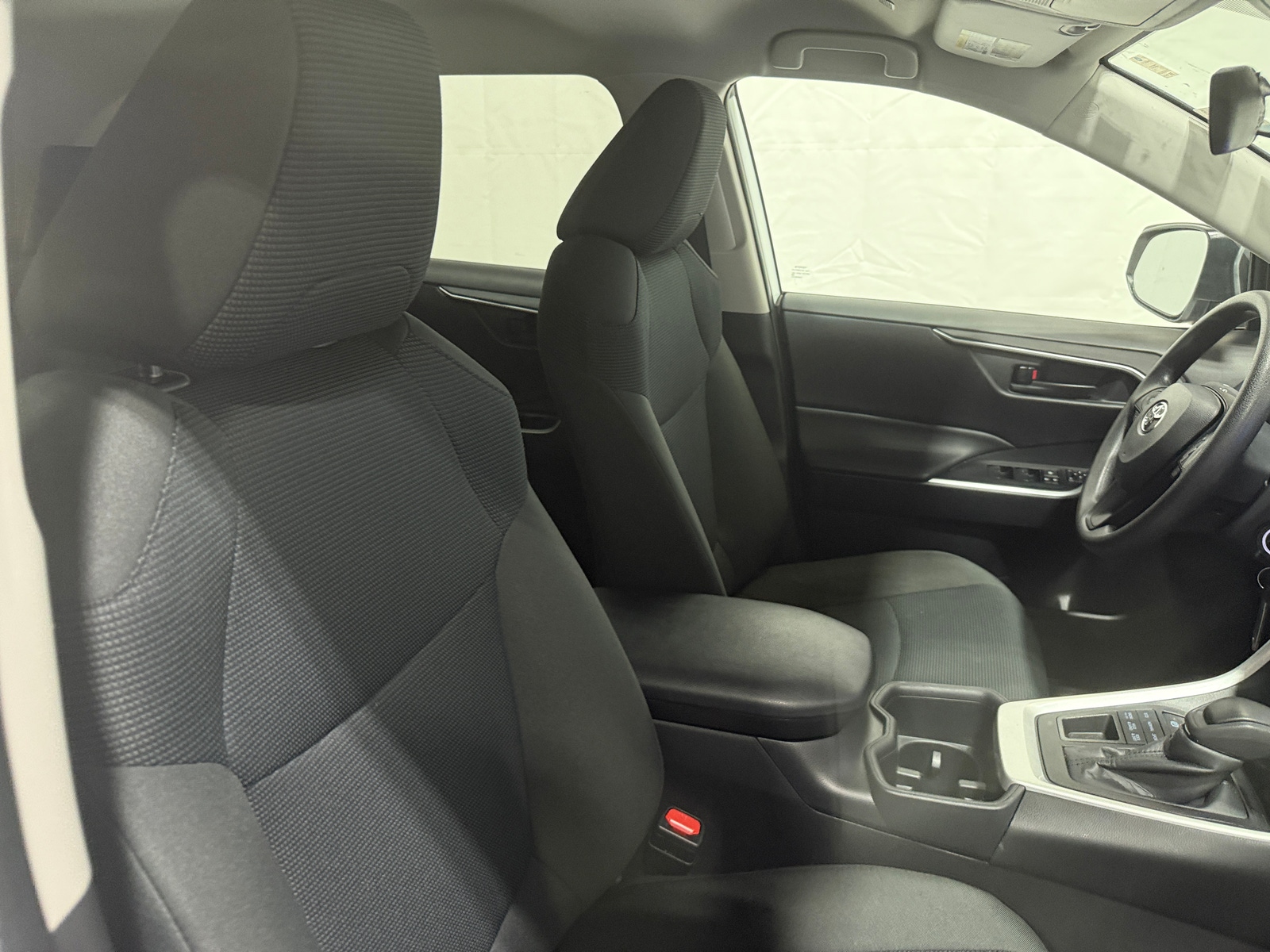 Thumbnail: 2025 Toyota RAV4 - 2