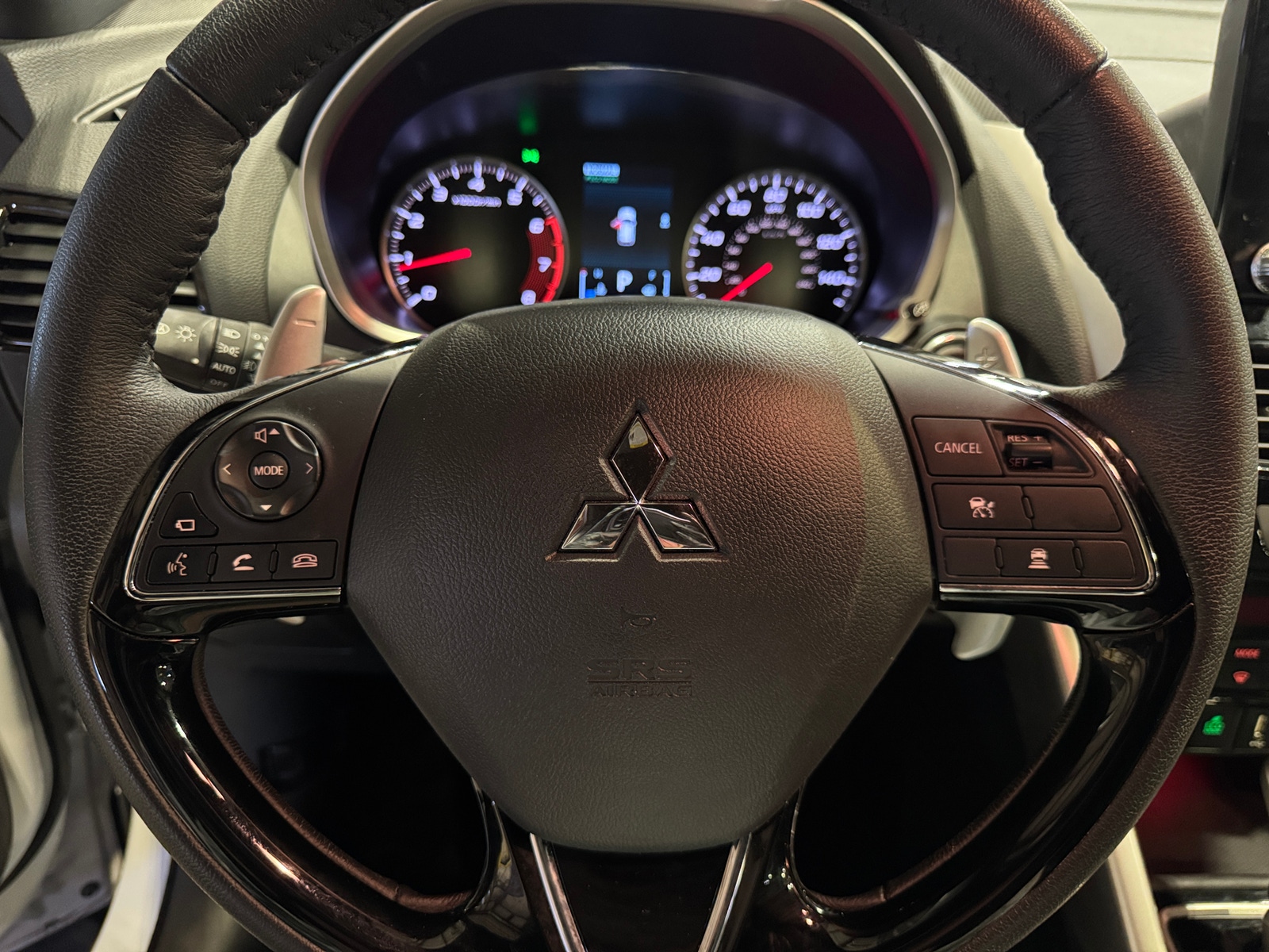 Thumbnail: 2024 Mitsubishi Eclipse Cross - 4