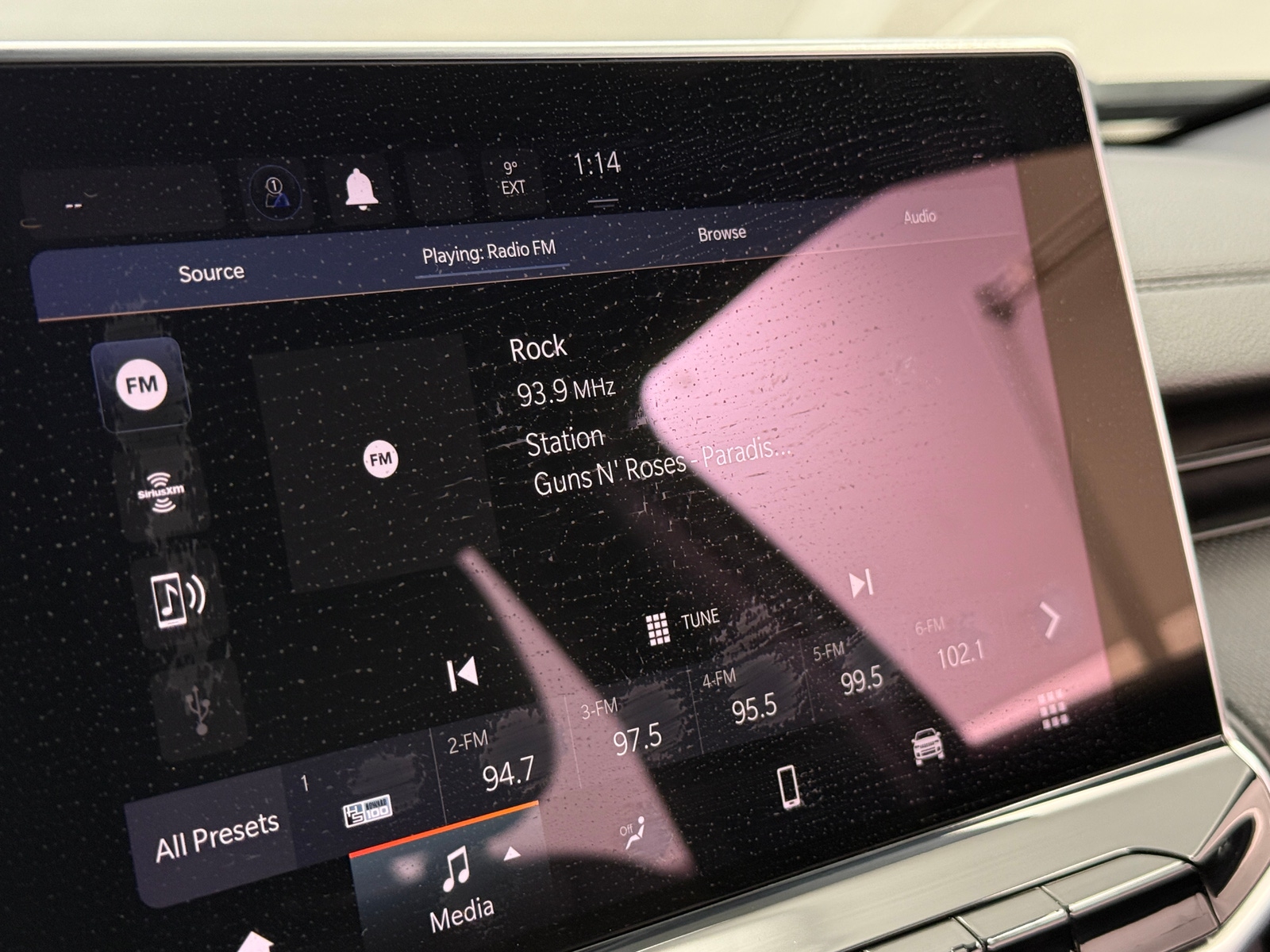 Thumbnail: 2023 Jeep Compass - 3