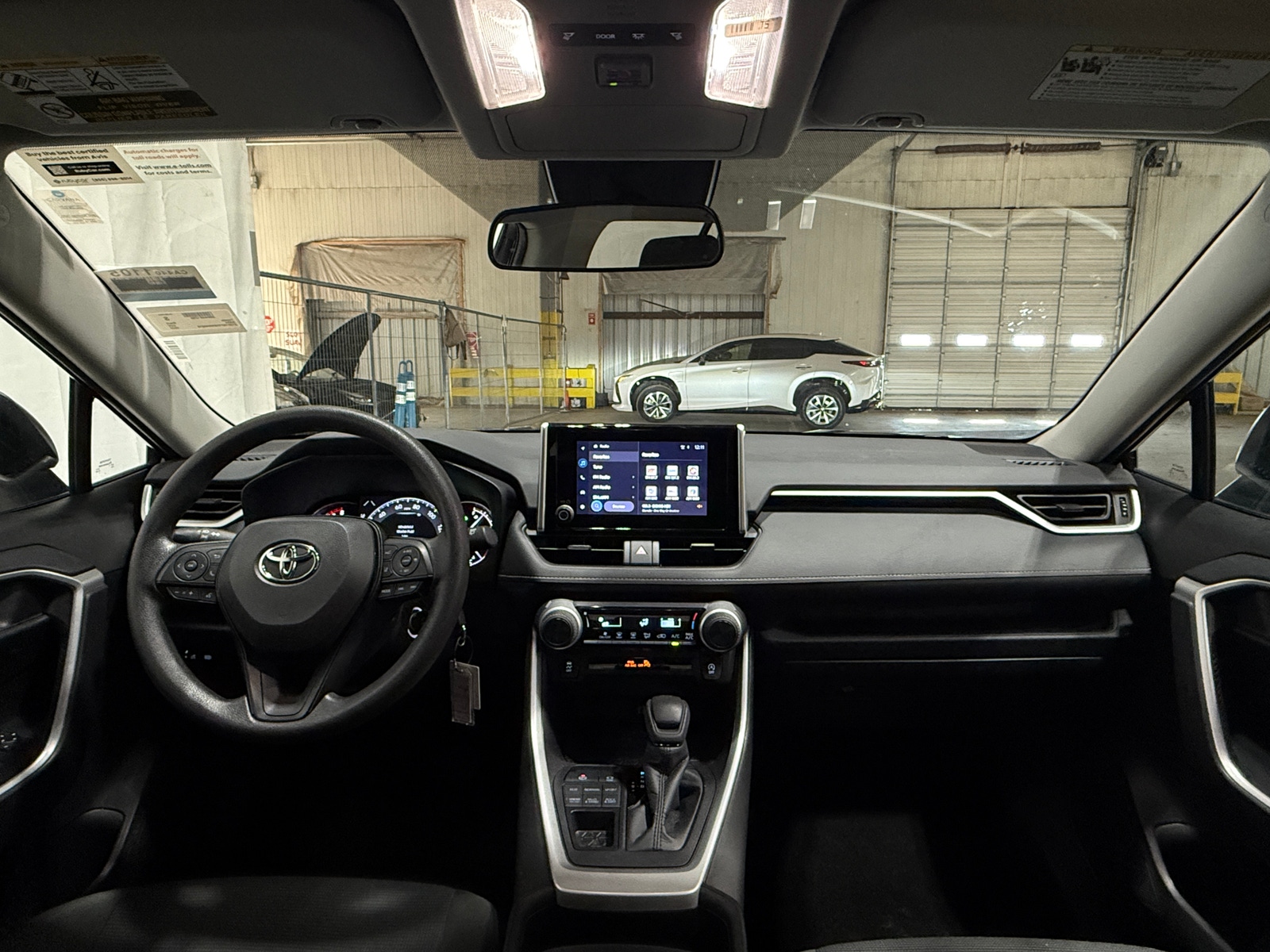 Thumbnail: 2025 Toyota RAV4 - 3