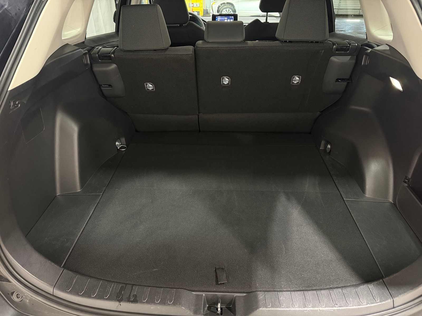 Thumbnail: 2025 Toyota RAV4 - 7