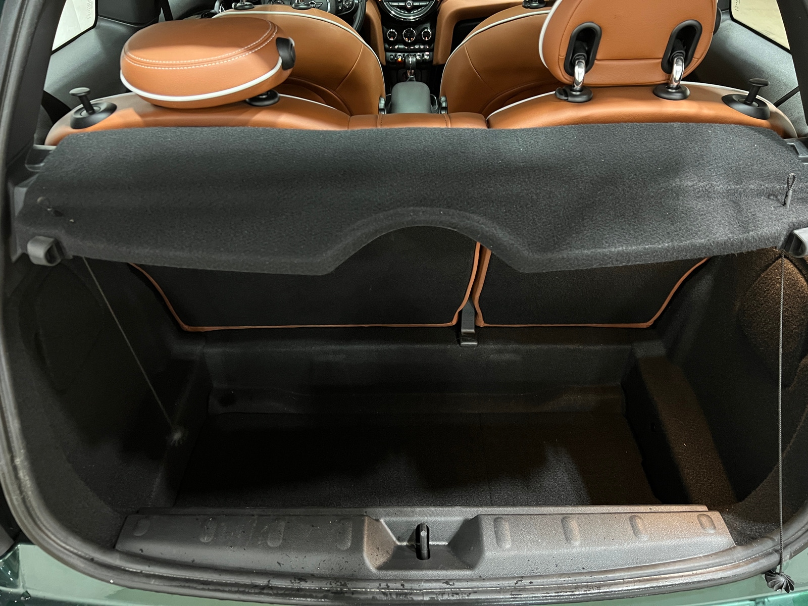 Thumbnail: 2019 MINI Cooper Hardtop - 6