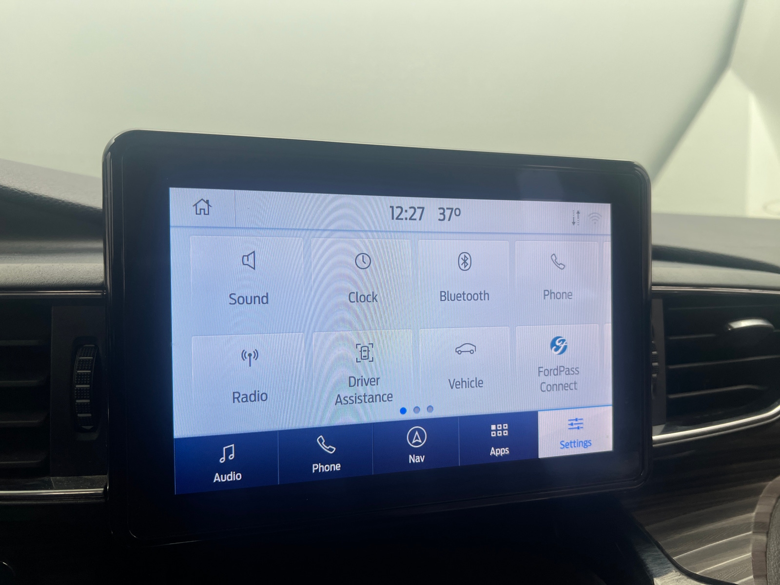 Thumbnail: 2021 Ford Explorer - 3