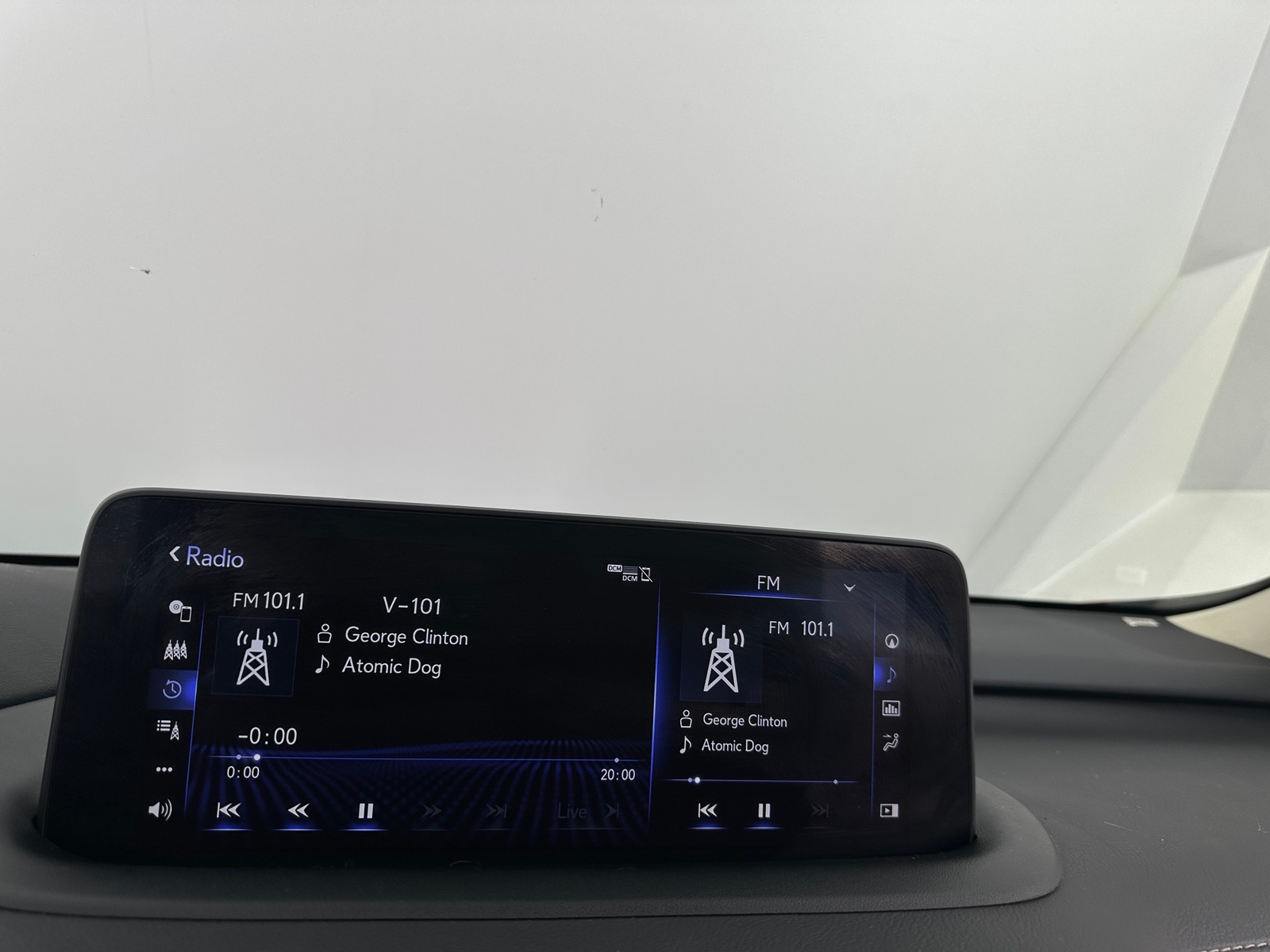 Thumbnail: 2021 Lexus RX - 3