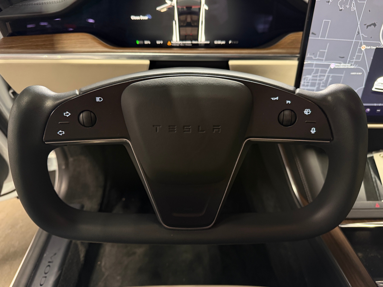 Thumbnail: 2022 Tesla Model S - 4