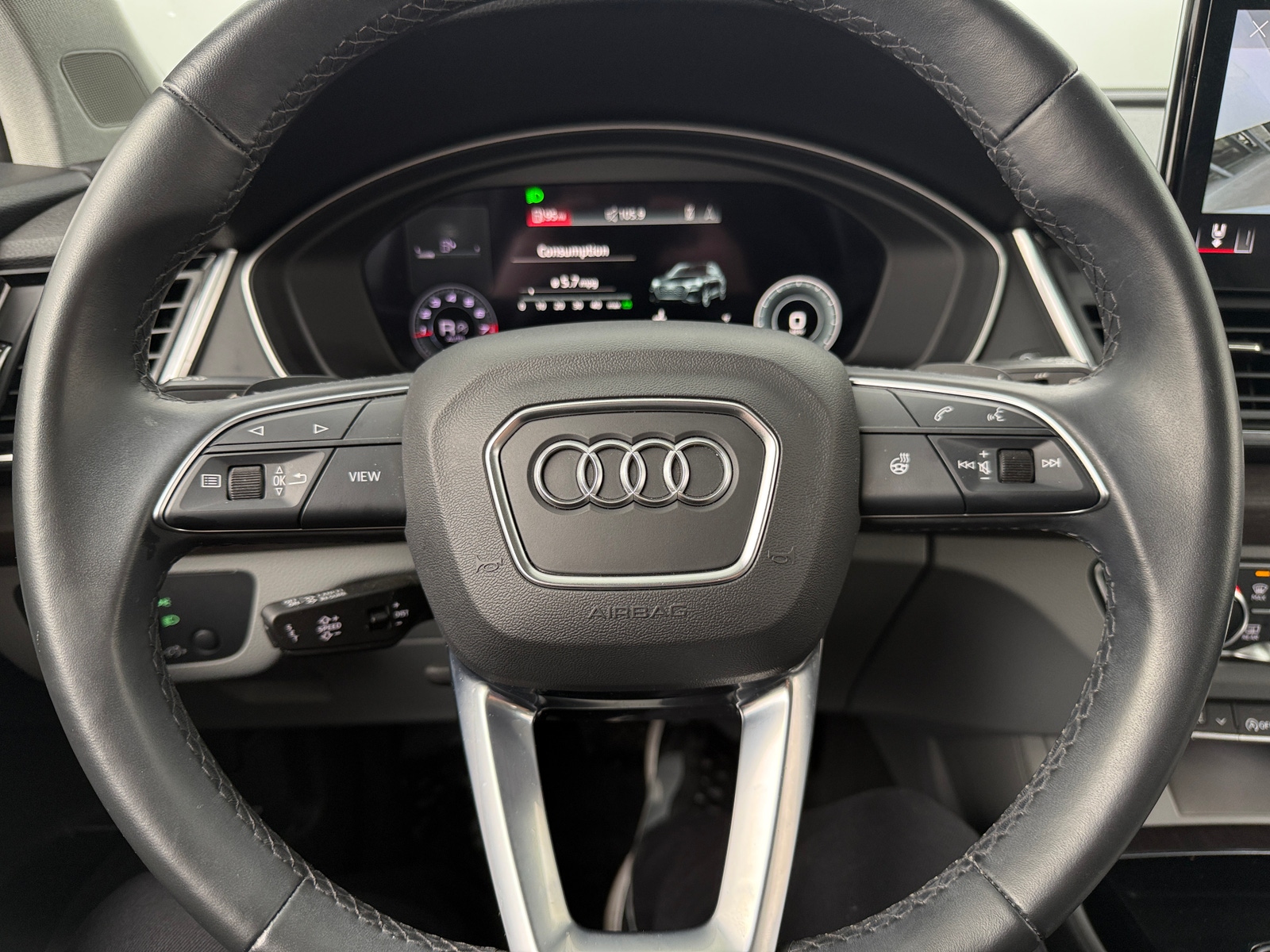 Thumbnail: 2021 Audi Q5 - 4