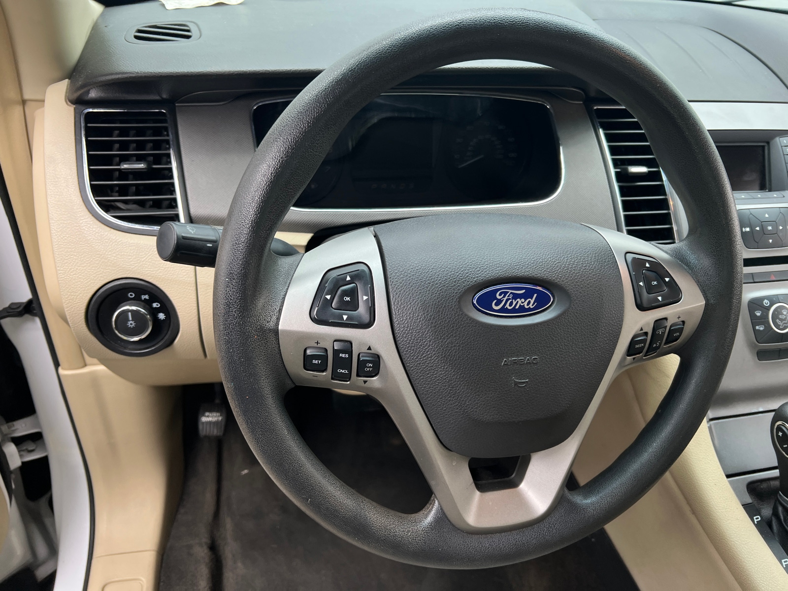 Thumbnail: 2015 Ford Taurus - 5