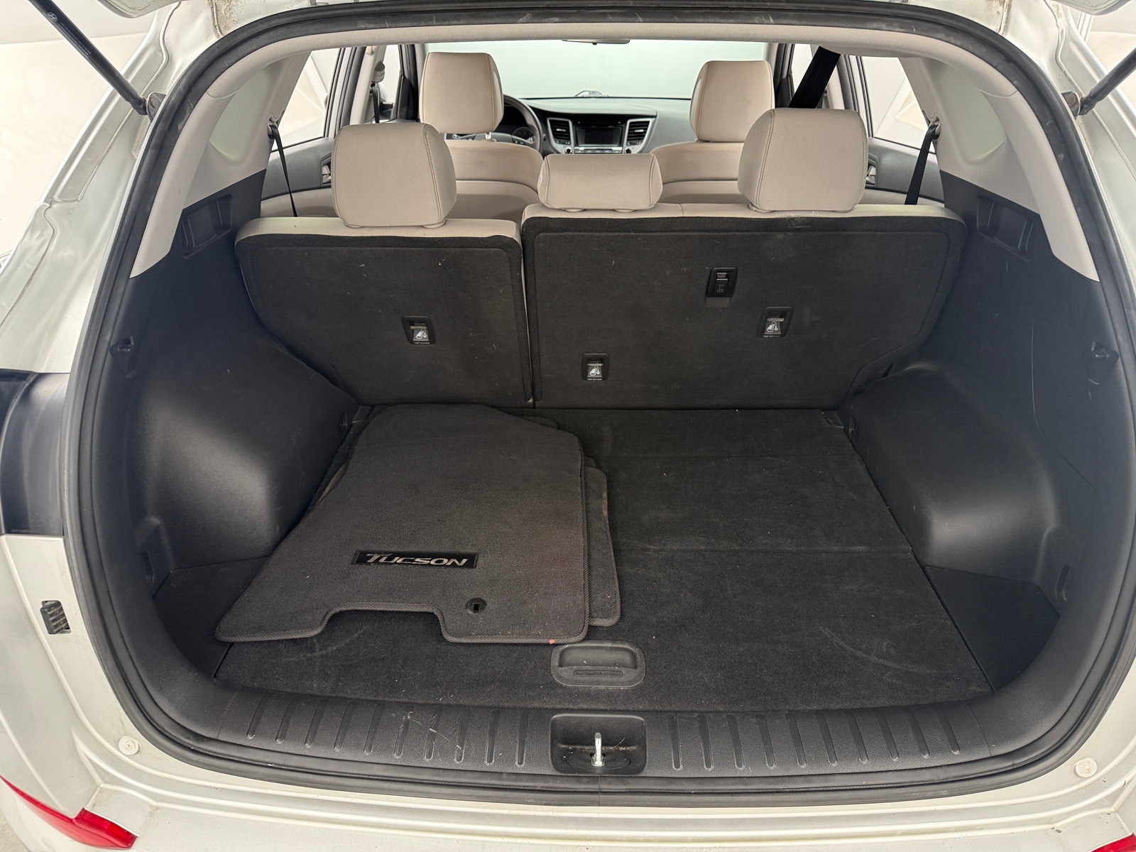 Thumbnail: 2017 Hyundai Tucson - 7