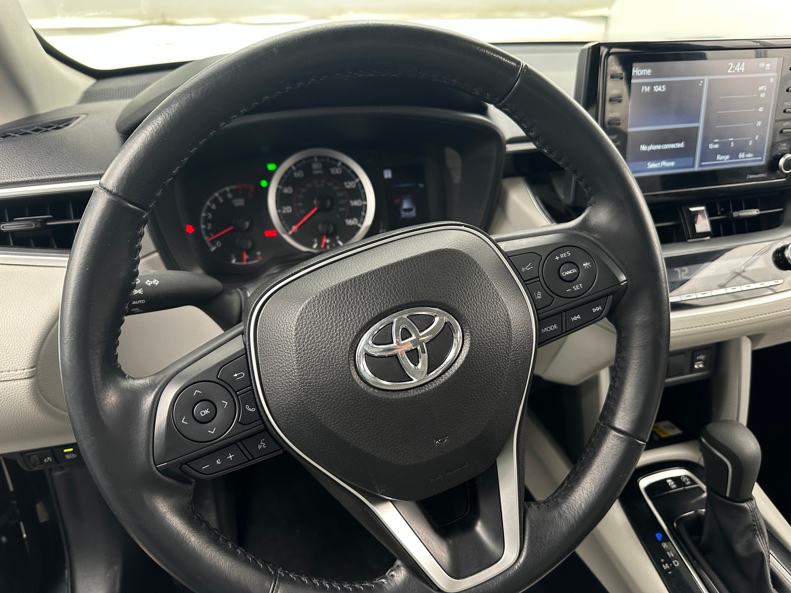 Thumbnail: 2022 Toyota Corolla Cross - 5