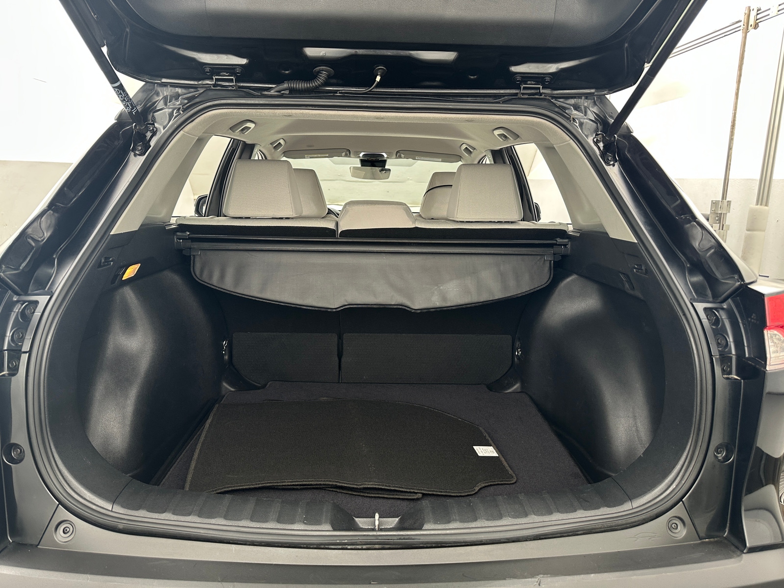 Thumbnail: 2022 Toyota Corolla Cross - 7