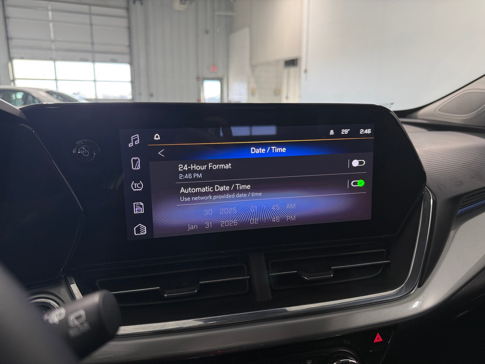 Thumbnail: 2025 Chevrolet Trax - 4