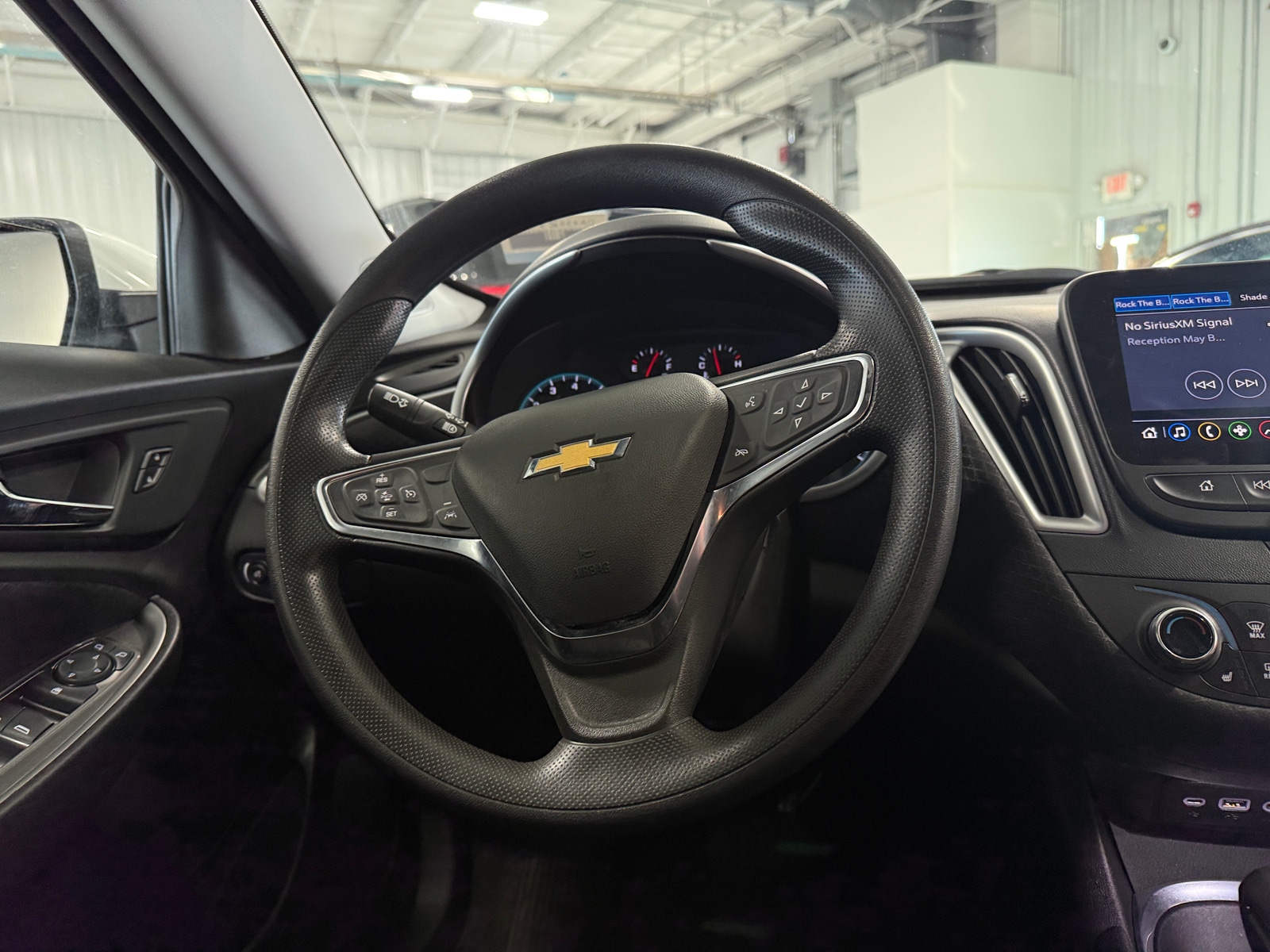 Thumbnail: 2024 Chevrolet Malibu - 5