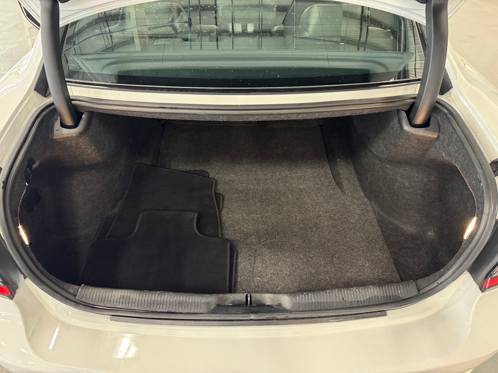 Thumbnail: 2019 Dodge Charger - 6