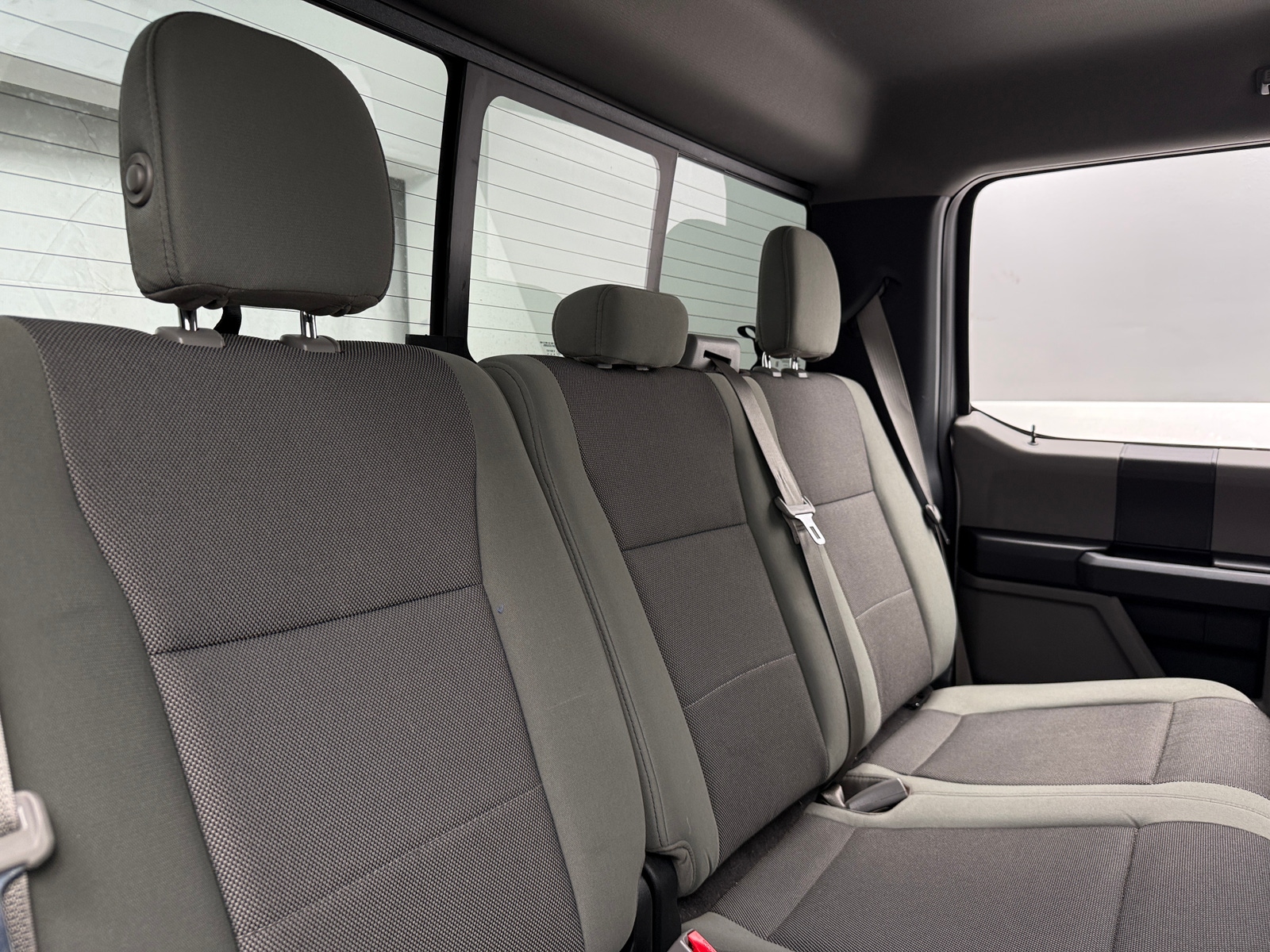 Thumbnail: 2016 Ford Econoline - 6