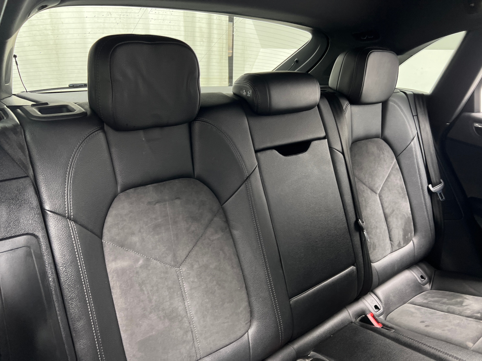 Thumbnail: 2020 Porsche Macan - 5