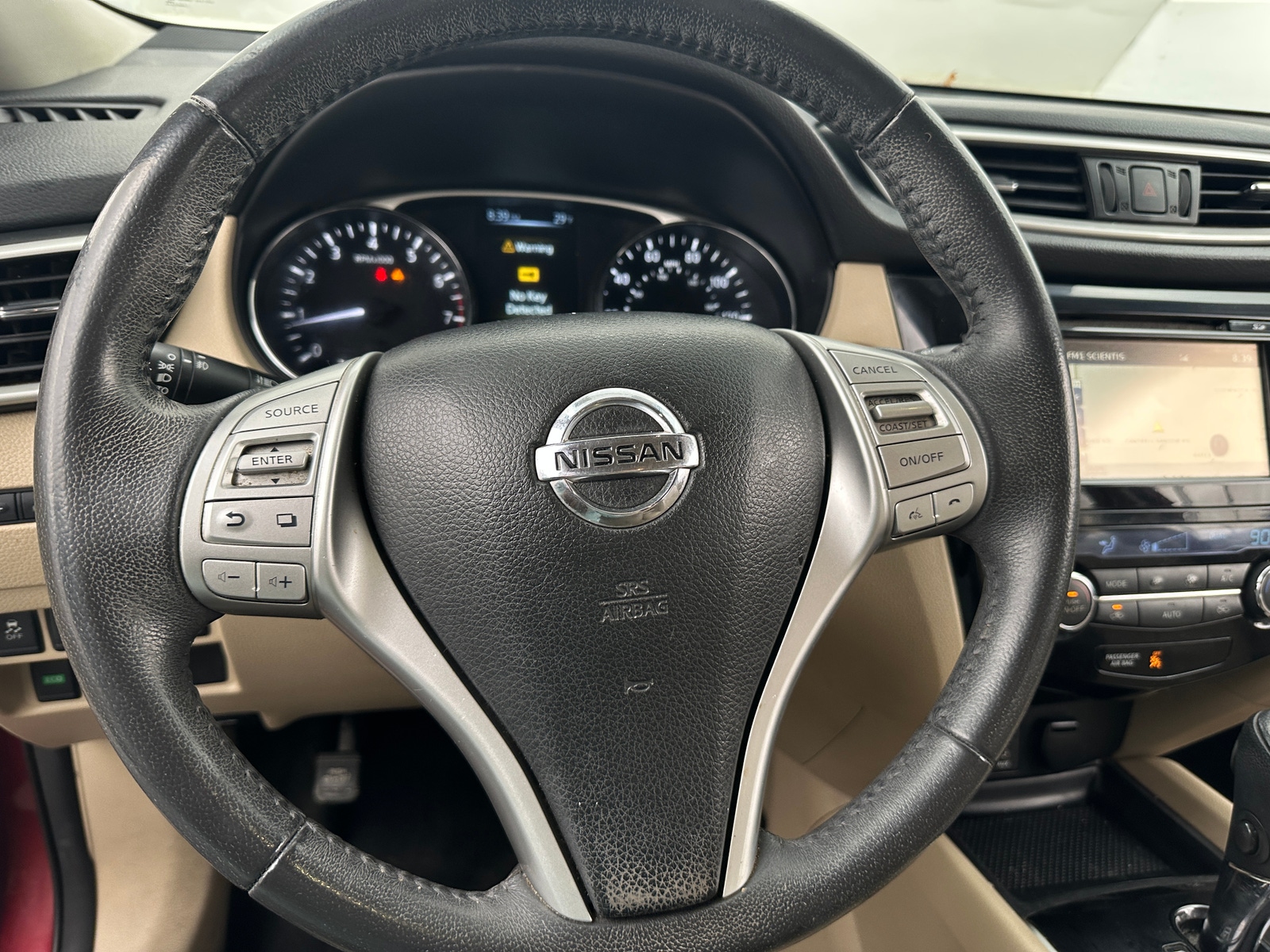 Thumbnail: 2016 Nissan Rogue - 4