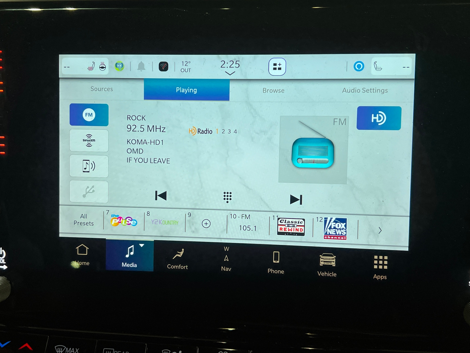 Thumbnail: 2025 Jeep Wagoneer - 3