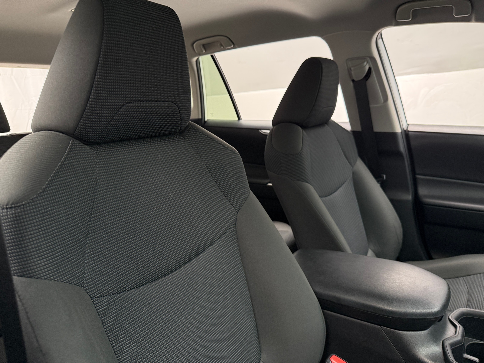 Thumbnail: 2024 Toyota RAV4 - 2