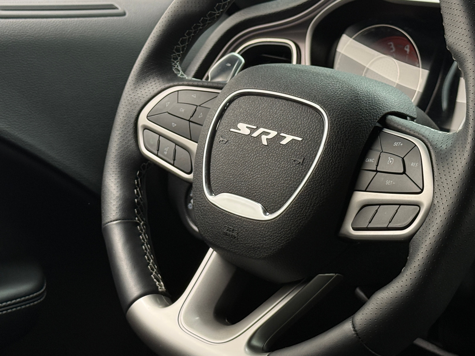 Thumbnail: 2023 Dodge Challenger - 4