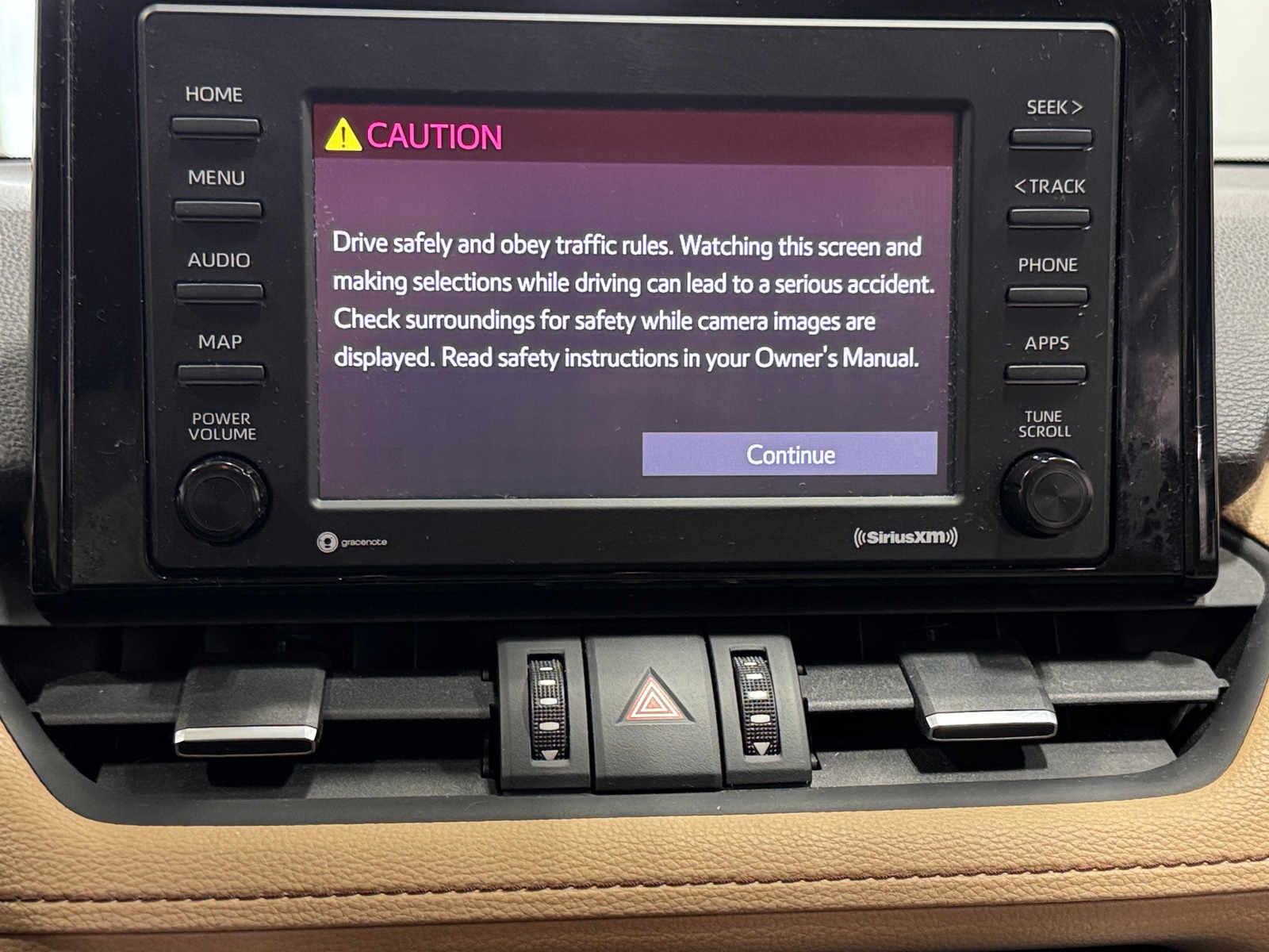 Thumbnail: 2021 Toyota RAV4 - 3