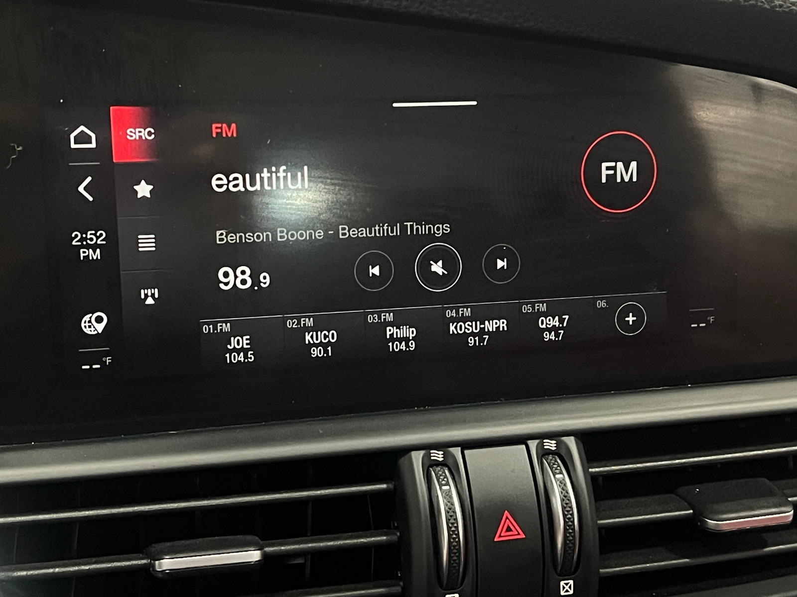 Thumbnail: 2021 Alfa Romeo Giulia - 3