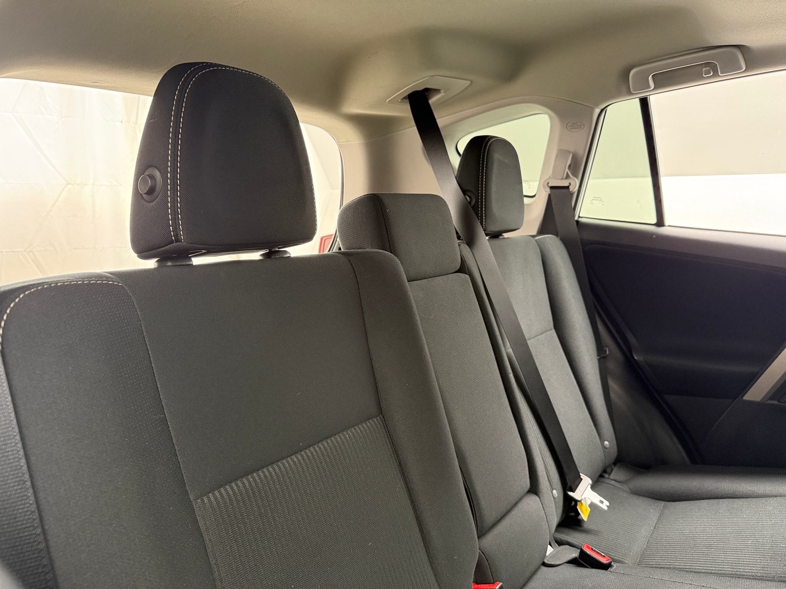 Thumbnail: 2015 Toyota RAV4 - 6