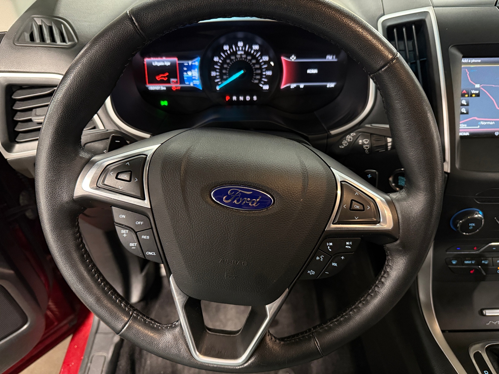 Thumbnail: 2015 Ford Edge - 4