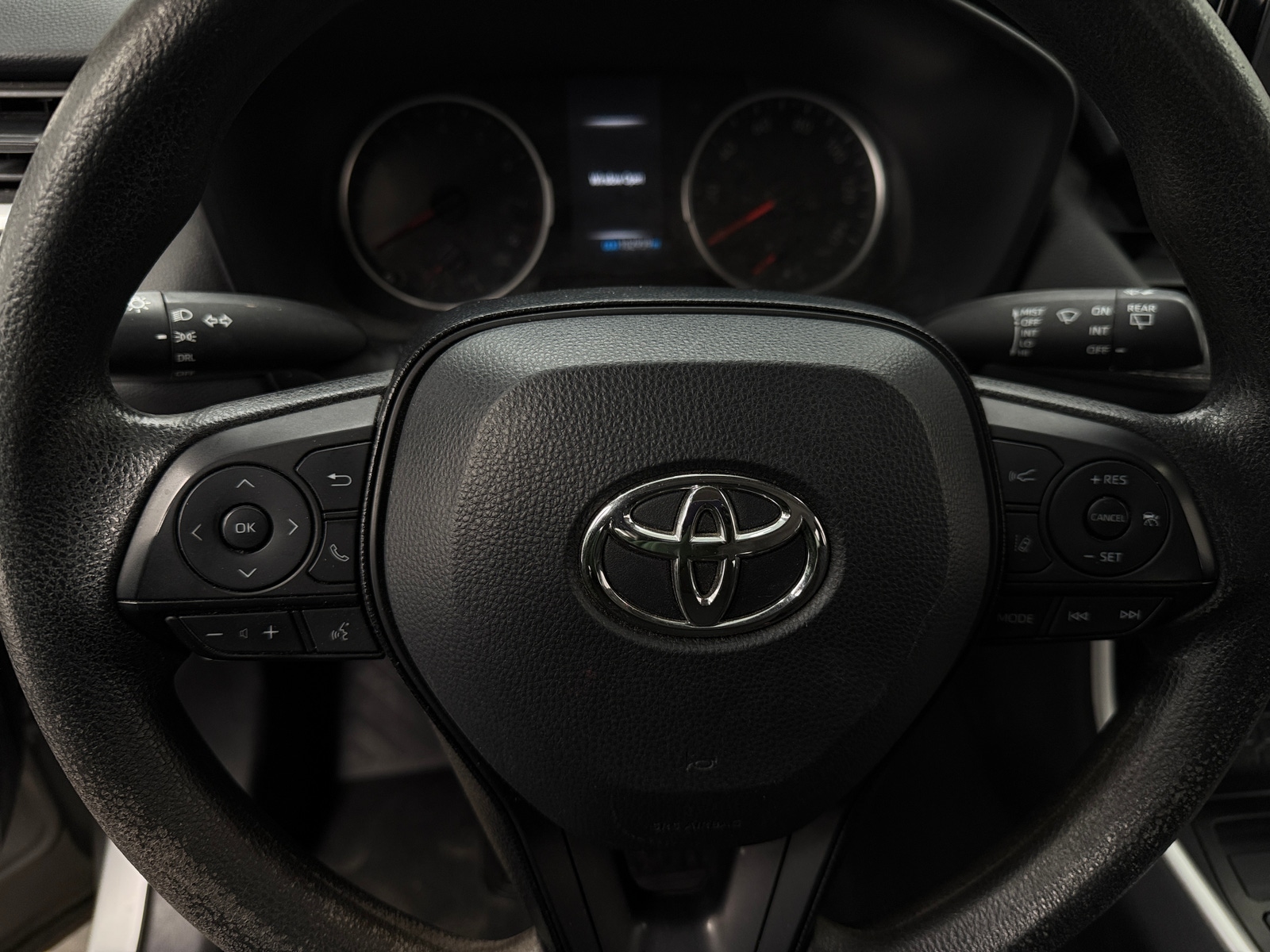 Thumbnail: 2021 Toyota RAV4 - 5