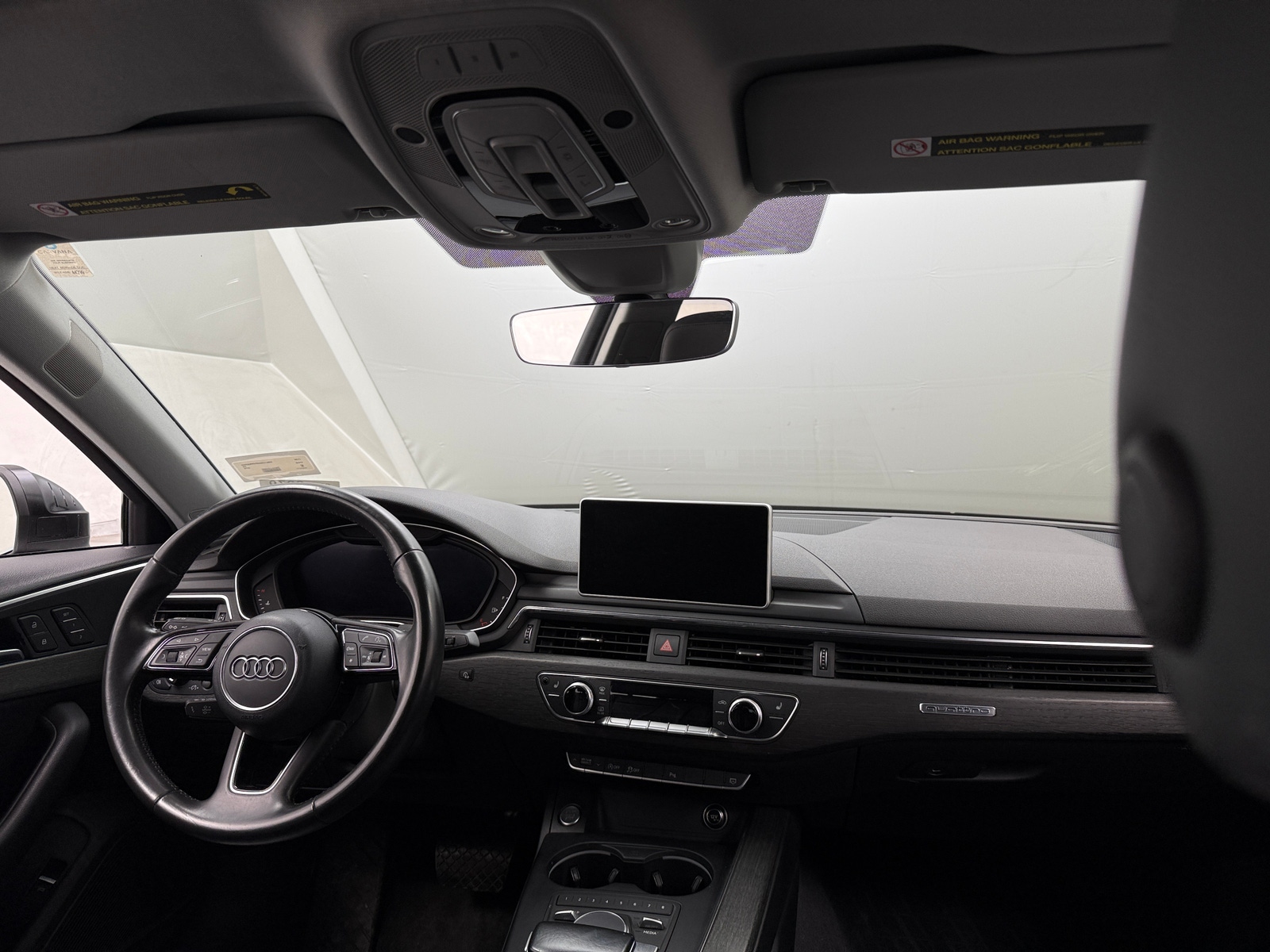 Thumbnail: 2017 Audi A4 - 2