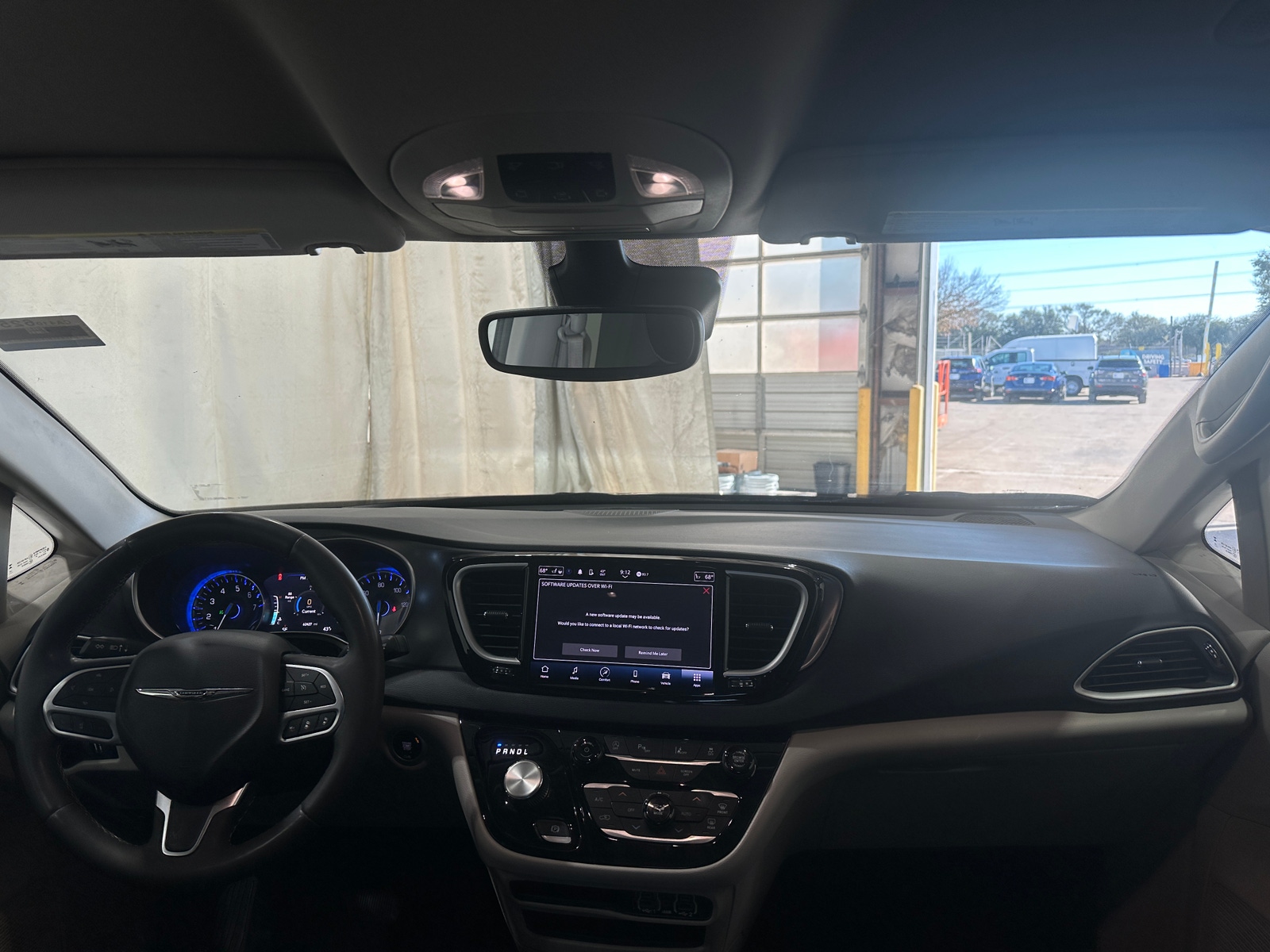 Thumbnail: 2023 Chrysler Pacifica - 2