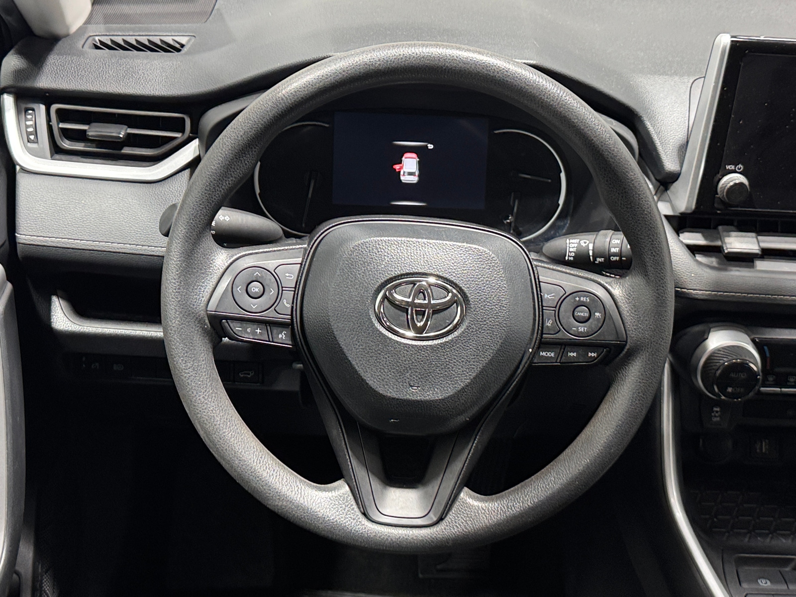 Thumbnail: 2024 Toyota RAV4 - 5