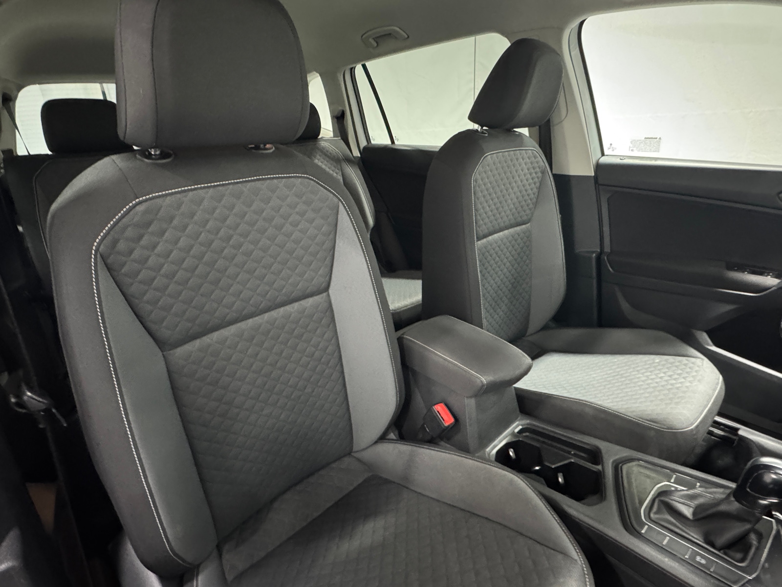 Thumbnail: 2021 Volkswagen Tiguan - 2