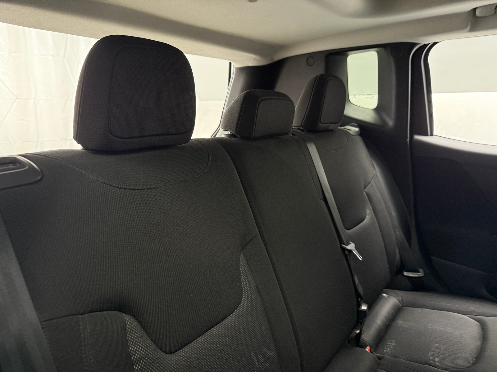 Thumbnail: 2017 Jeep Renegade - 6