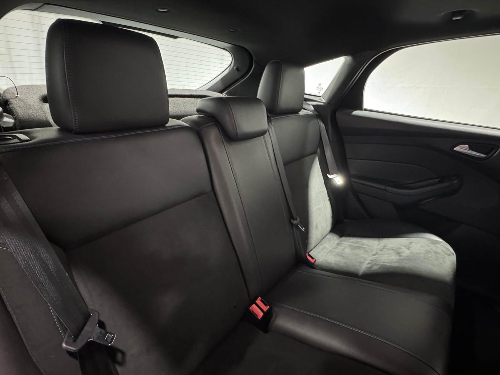 Thumbnail: 2017 Ford Focus - 5