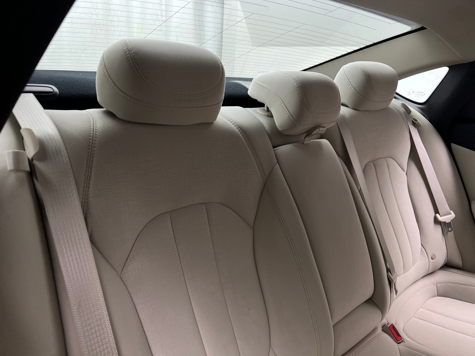 Thumbnail: 2016 Chrysler 200 - 6