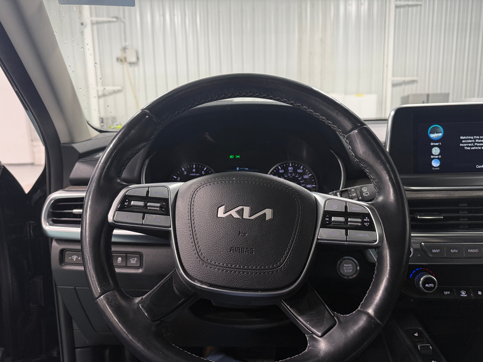 Thumbnail: 2022 Kia Telluride - 4