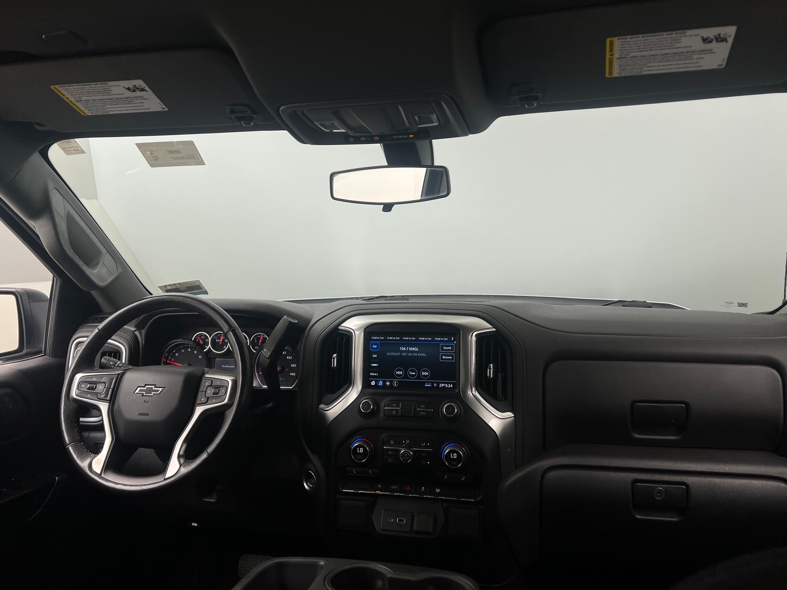 Thumbnail: 2021 Chevrolet Silverado 1500 - 3