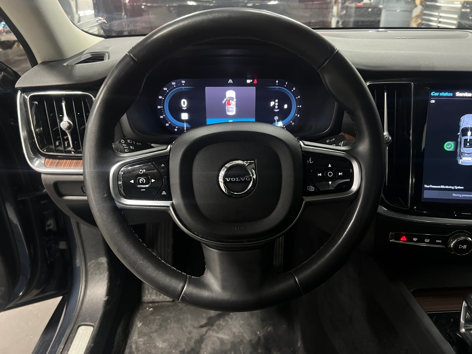 Thumbnail: 2024 Volvo S60 - 4