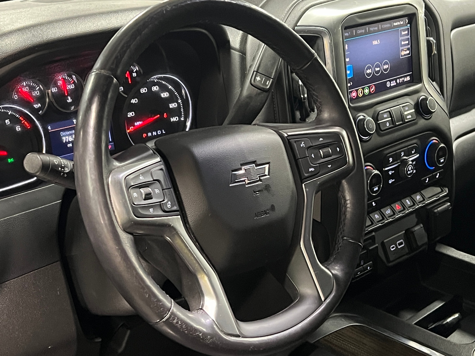 Thumbnail: 2020 Chevrolet Silverado 1500 - 5