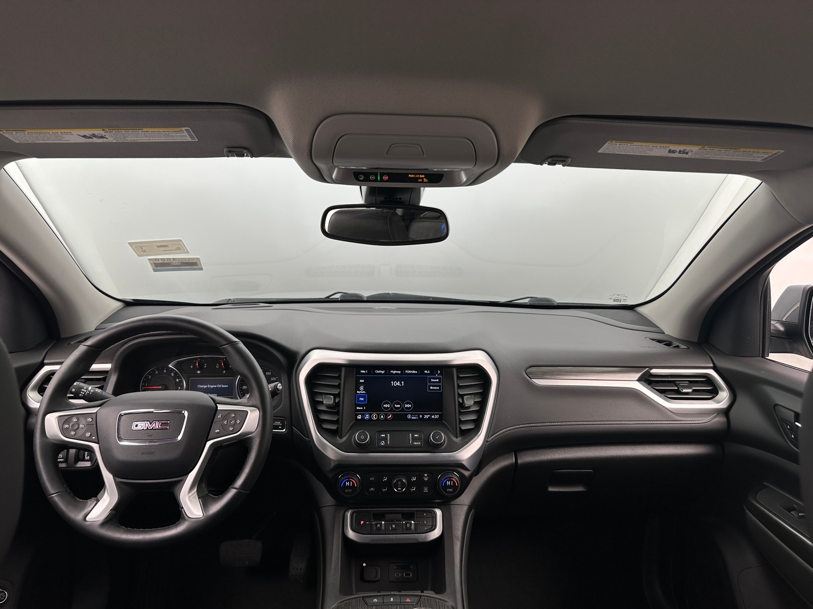 Thumbnail: 2023 GMC Acadia - 2