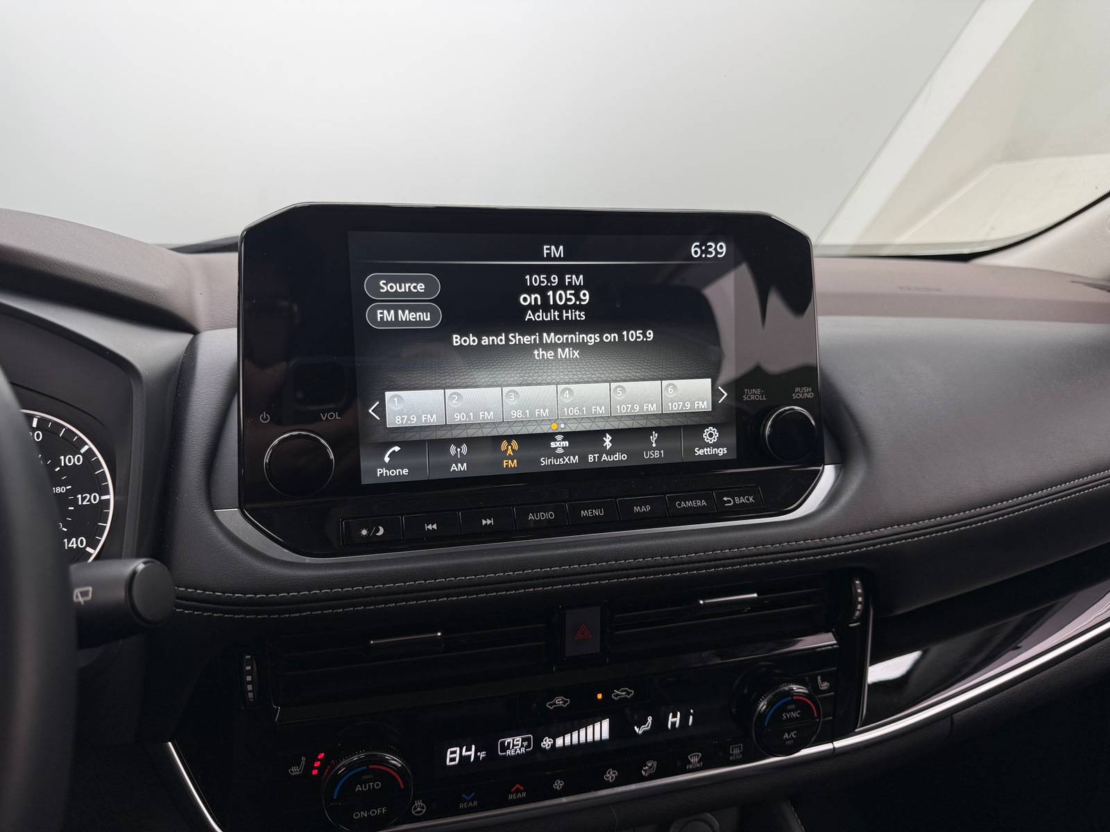 Thumbnail: 2023 Nissan Rogue - 3