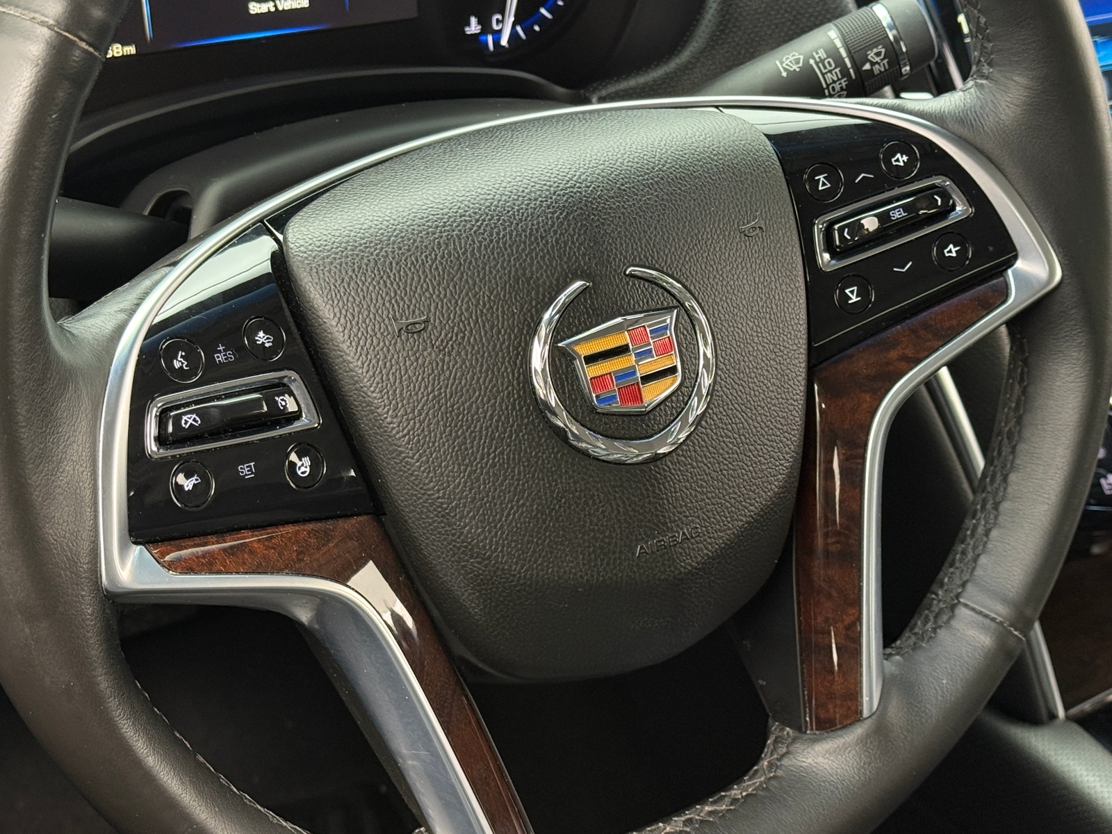 Thumbnail: 2015 Cadillac XTS - 4