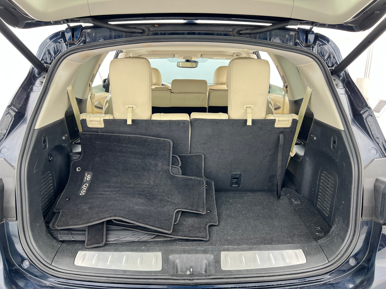 Thumbnail: 2020 INFINITI QX60 - 6