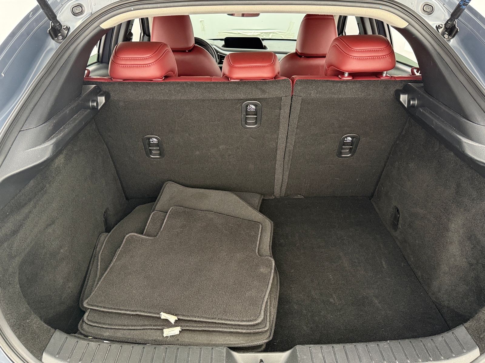 Thumbnail: 2025 Mazda CX-30 - 6